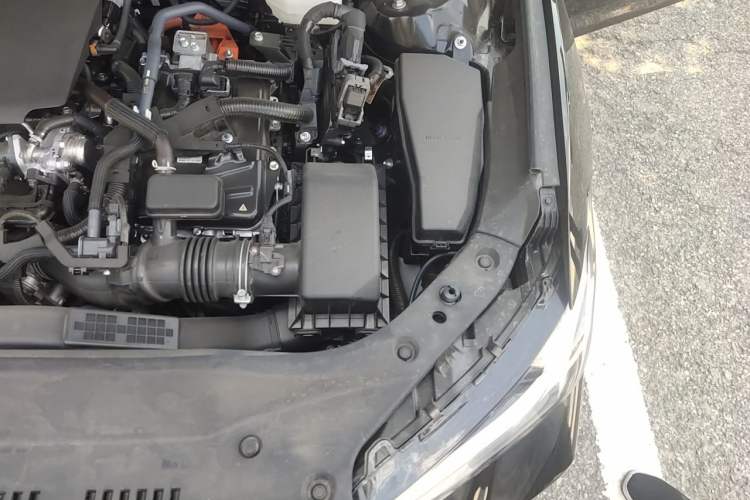 Used Toyota Avalon 2024 Dual-Motor 2.0L Luxury Edition Engine Bay Left