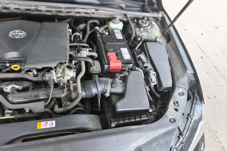Used Toyota Avalon 2024 2.0L Premium Edition Engine Bay Left