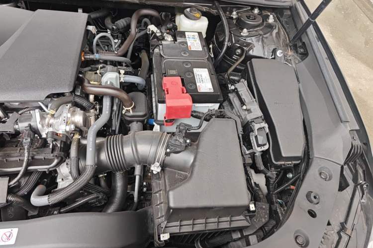 Used Toyota Avalon 2024 2.0L Ambition Edition Engine Bay Left