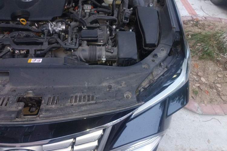 Used Toyota Avalon 2024 Dual-Motor 2.0L Premium Edition Engine Bay Left