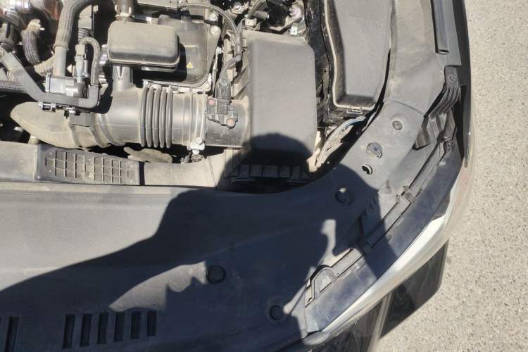 Used Toyota Avalon 2024 Dual-Motor 2.0L Premium Edition Engine Bay Left