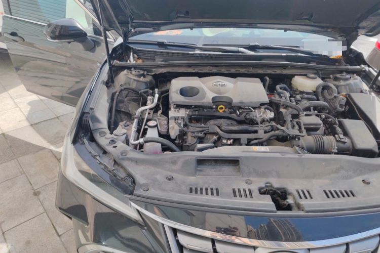 Used Toyota Avalon 2024 Dual-Motor 2.0L Premium Edition Engine Bay Right