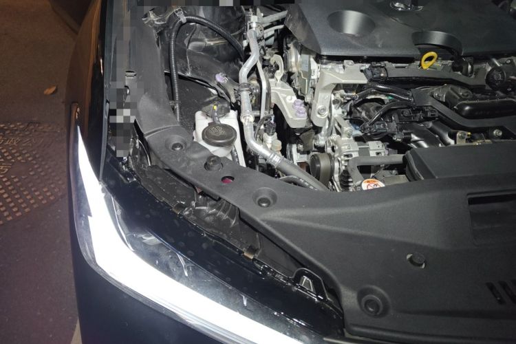 Used Toyota Avalon 2024 2.0L Luxury Edition Engine Bay Right