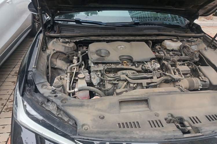 Used Toyota Avalon 2024 Dual-Motor 2.0L Premium Edition Engine Bay Right