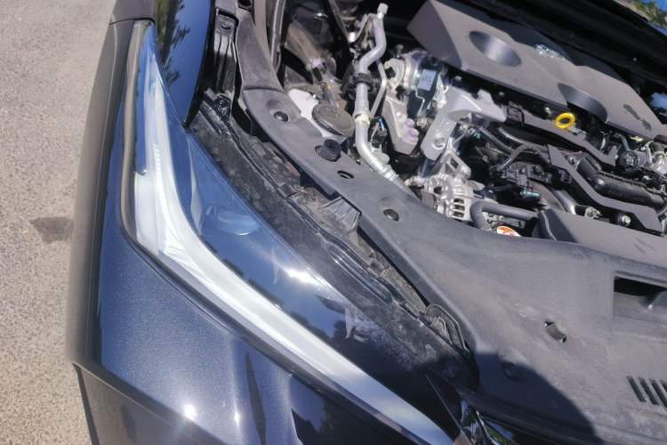Used Toyota Avalon 2024 2.0L Ambition Edition Engine Bay Right