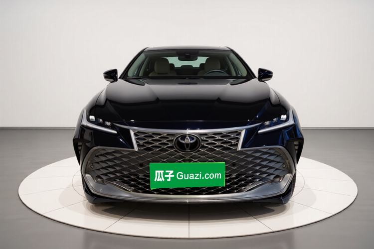 Used Toyota Avalon 2024 Dual-Engine 2.5L XLE Premium Edition Exterior 1
