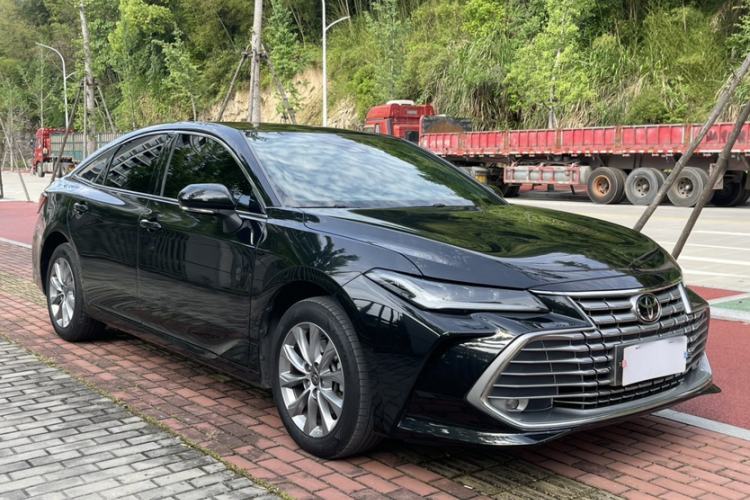 Used Toyota Avalon 2024 2.0L Premium Edition Exterior 2