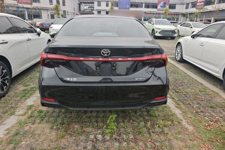 Used Toyota Avalon 2024 Dual-Motor 2.0L Luxury Edition Exterior 3