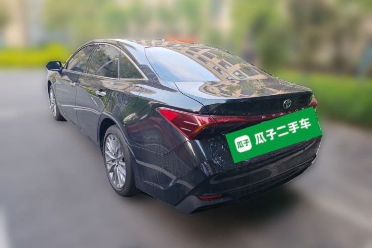 Used Toyota Avalon 2024 2.0L Luxury Edition Exterior 3