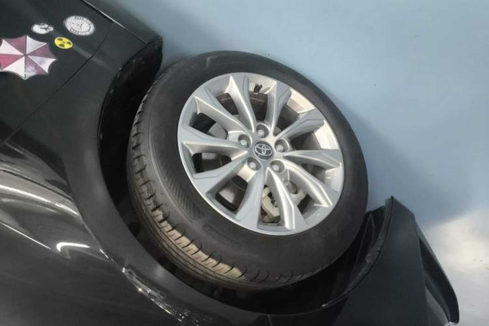 Used Toyota Avalon 2024 2.0L Ambition Edition Exterior 4