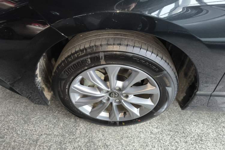 Used Toyota Avalon 2024 2.0L Ambition Edition Exterior 4