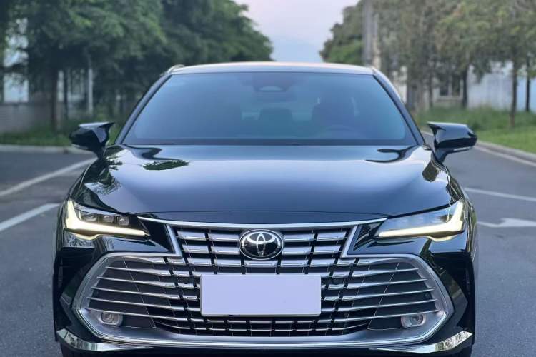 Used Toyota Avalon 2024 Dual-Motor 2.0L Luxury Edition Exterior 4