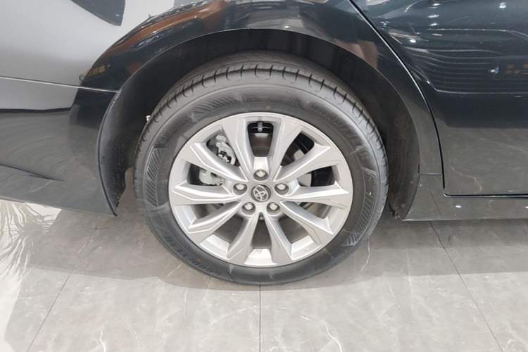 Used Toyota Avalon 2024 2.0L Ambition Edition Exterior 5