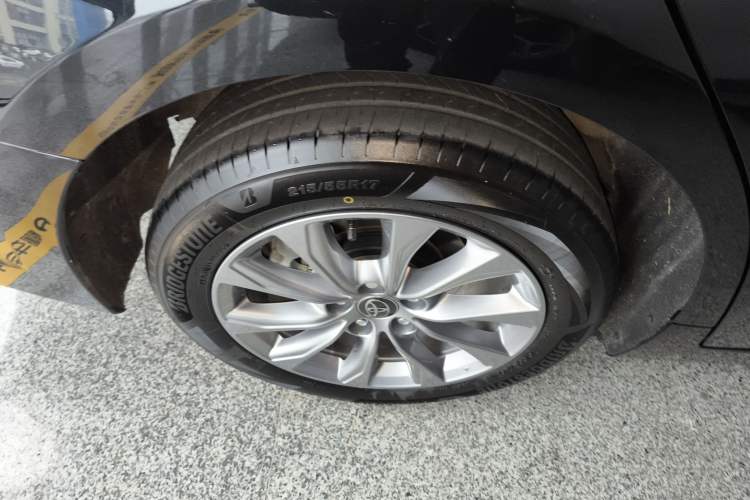Used Toyota Avalon 2024 2.0L Ambition Edition Exterior 5