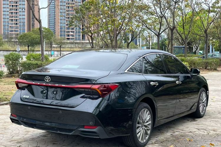 Used Toyota Avalon 2024 2.0L Luxury Edition Exterior 6