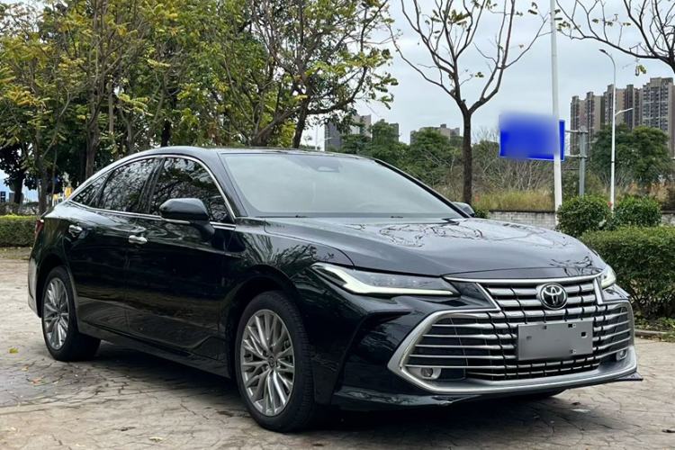 Used Toyota Avalon 2024 2.0L Luxury Edition Exterior 9