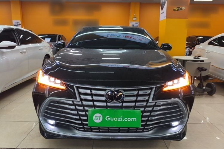 Used Toyota Avalon 2024 Dual-Motor 2.0L Luxury Edition Front