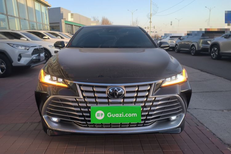 Used Toyota Avalon 2024 Dual-Motor 2.0L Luxury Edition Front