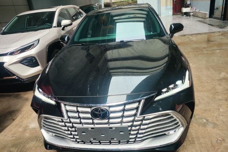 Used Toyota Avalon 2024 Dual-Motor 2.0L Premium Edition Front