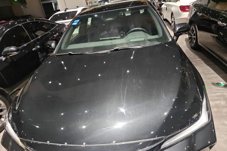 Used Toyota Avalon 2024 Dual-Motor 2.0L Luxury Edition Front