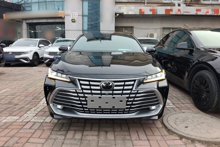 Used Toyota Avalon 2024 Dual-Motor 2.0L Premium Edition Front