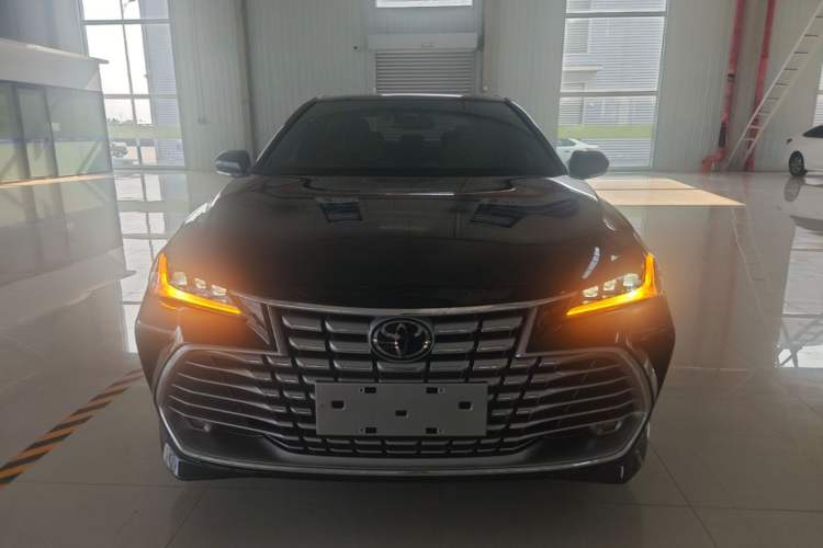 Used Toyota Avalon 2024 2.0L Premium Edition Front
