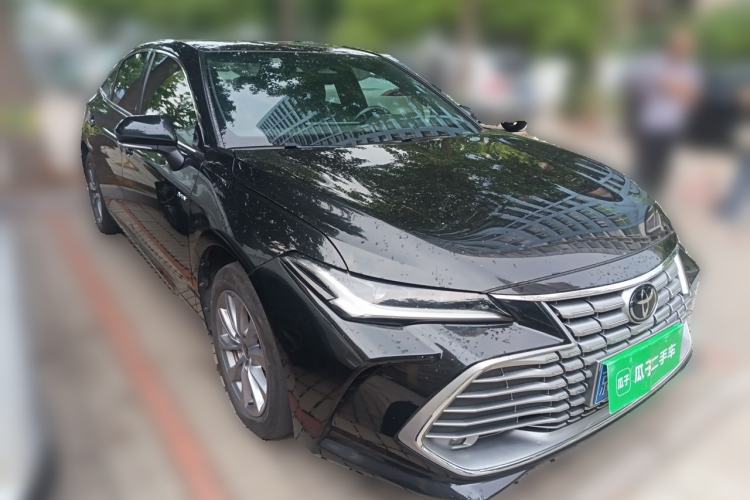 Used Toyota Avalon 2024 Dual-Motor 2.0L Premium Edition Front Right 45 Deg