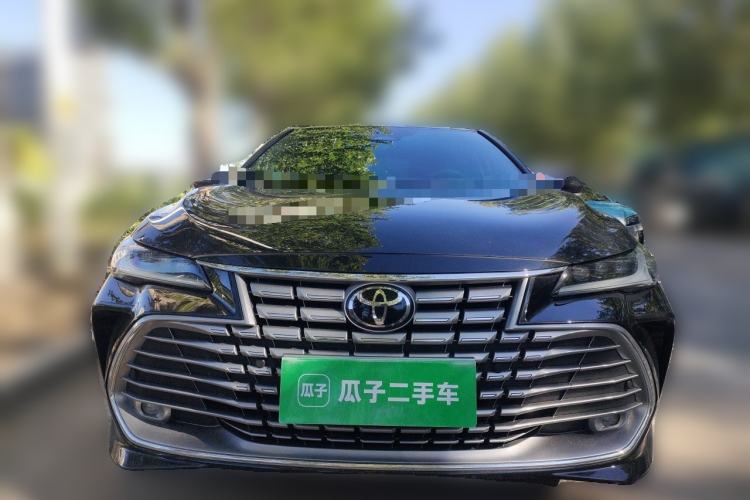 Used Toyota Avalon 2024 Dual-Motor 2.0L Luxury Edition Front
