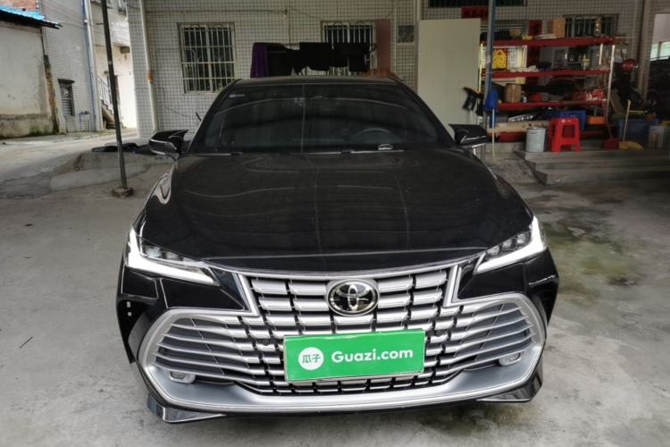 Used Toyota Avalon 2024 Dual-Motor 2.0L Luxury Edition Front