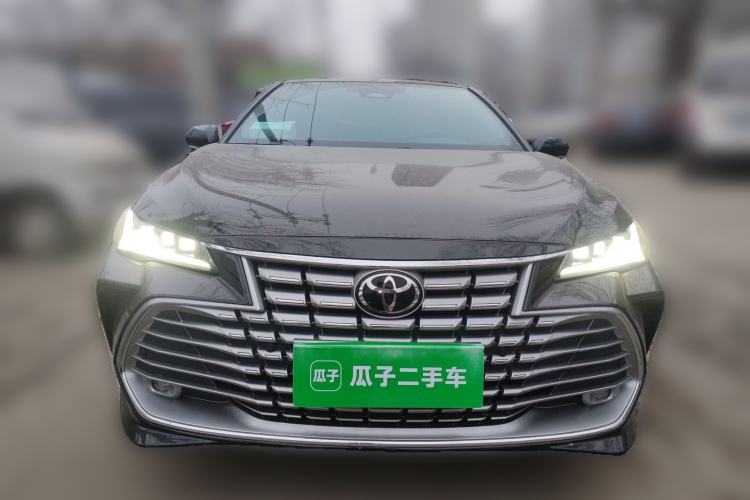 Used Toyota Avalon 2024 Dual-Motor 2.0L Luxury Edition Front