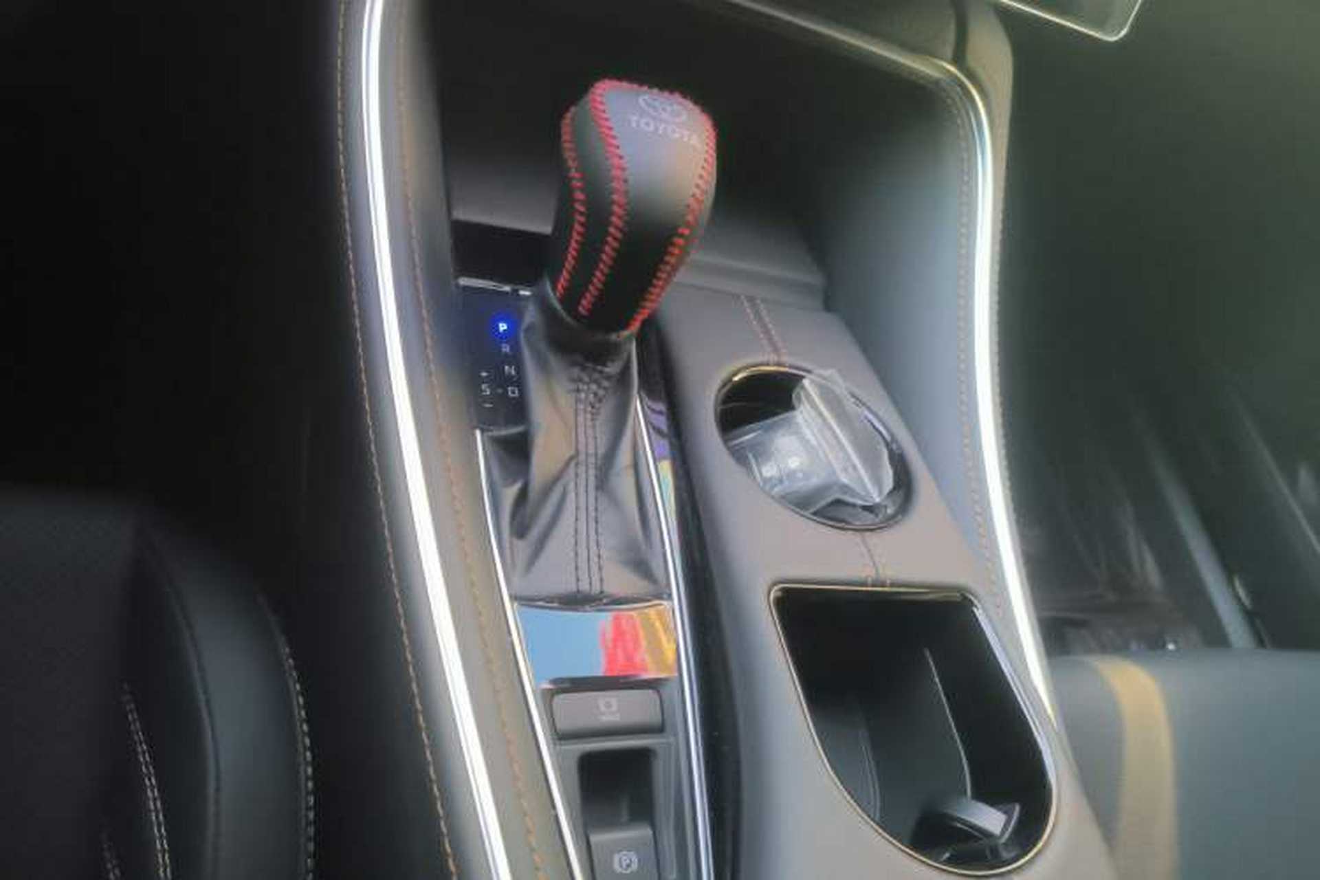 Used Toyota Avalon 2024 Dual-Motor 2.0L Luxury Edition Gear Lever