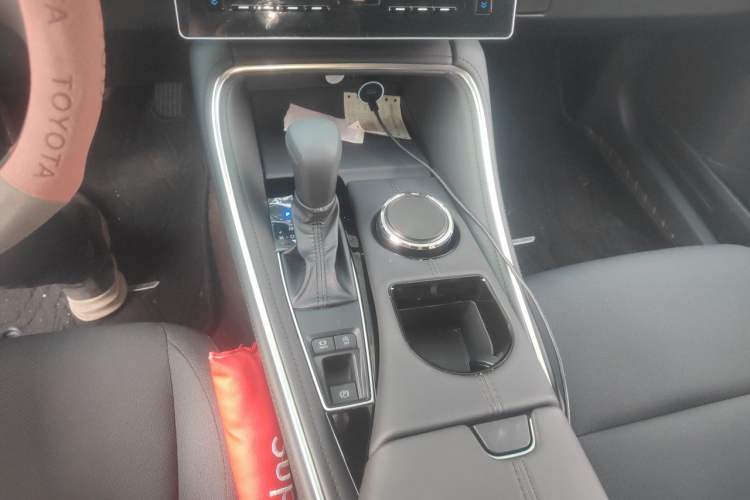 Used Toyota Avalon 2024 2.0L Ambition Edition Gear Lever