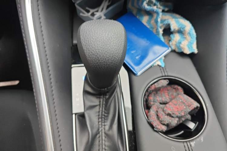 Used Toyota Avalon 2024 2.0L Ambition Edition Gear Lever