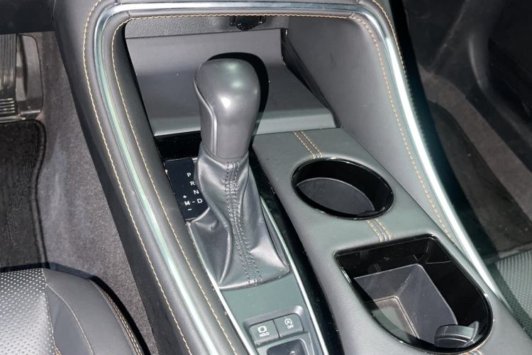 Used Toyota Avalon 2024 2.0L Premium Edition Gear Lever