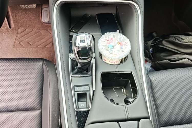 Used Toyota Avalon 2024 2.0L Ambition Edition Gear Lever