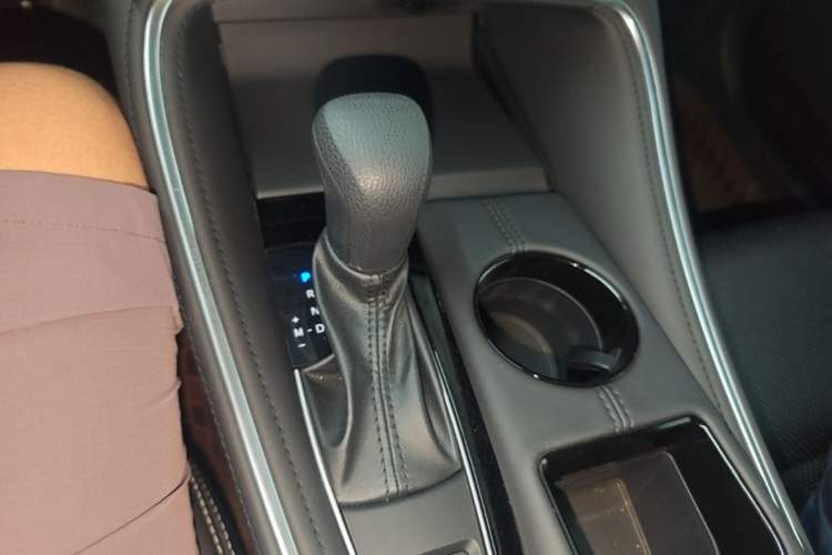 Used Toyota Avalon 2024 2.0L Ambition Edition Gear Lever