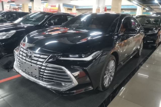 Used Toyota Avalon 2024 Dual-Motor 2.0L Luxury Edition
