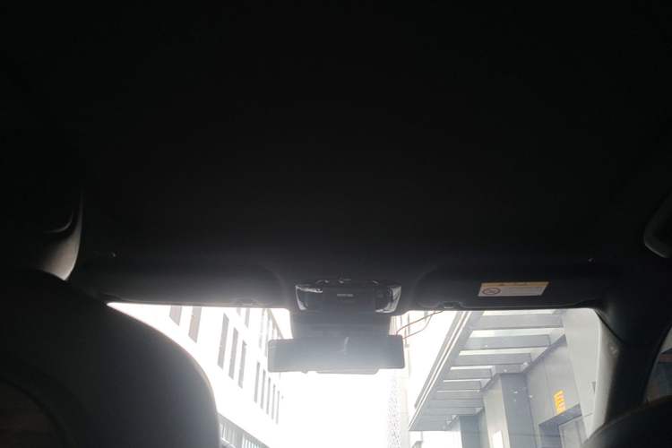 Used Toyota Avalon 2024 Dual-Motor 2.0L Premium Edition Headliner