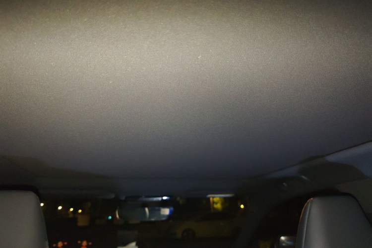 Used Toyota Avalon 2024 Dual-Engine 2.5L XLE Premium Edition Headliner