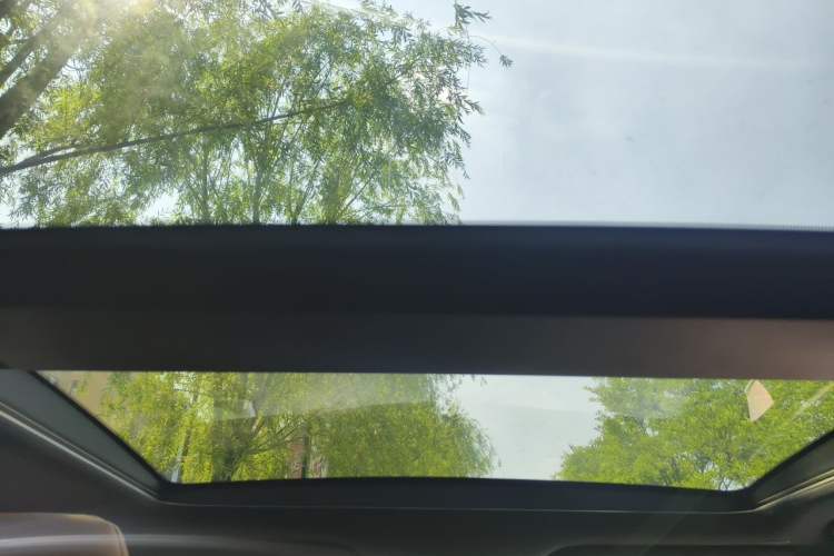 Used Toyota Avalon 2024 Dual-Motor 2.0L Luxury Edition Headliner