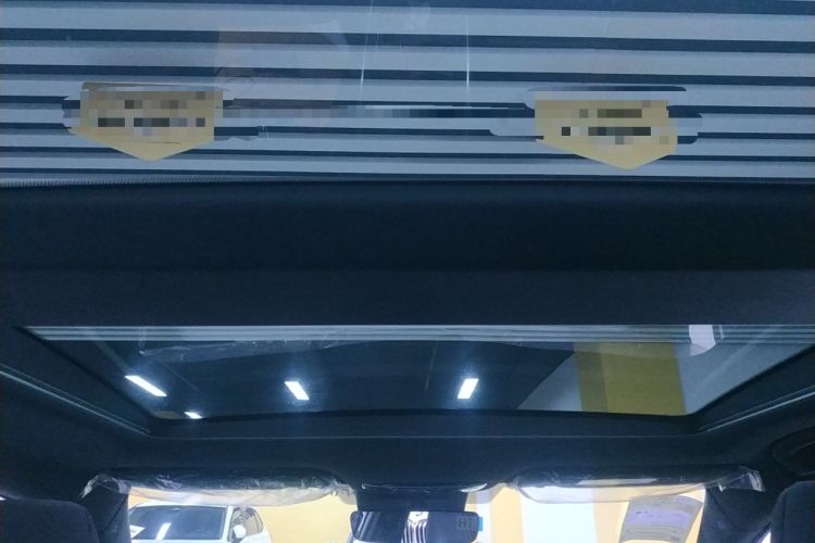 Used Toyota Avalon 2024 Dual-Engine 2.5L XLE Premium Edition Headliner