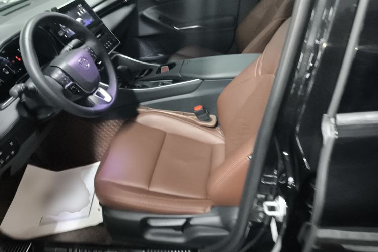 Used Toyota Avalon 2024 2.0L Ambition Edition Left Front Seat