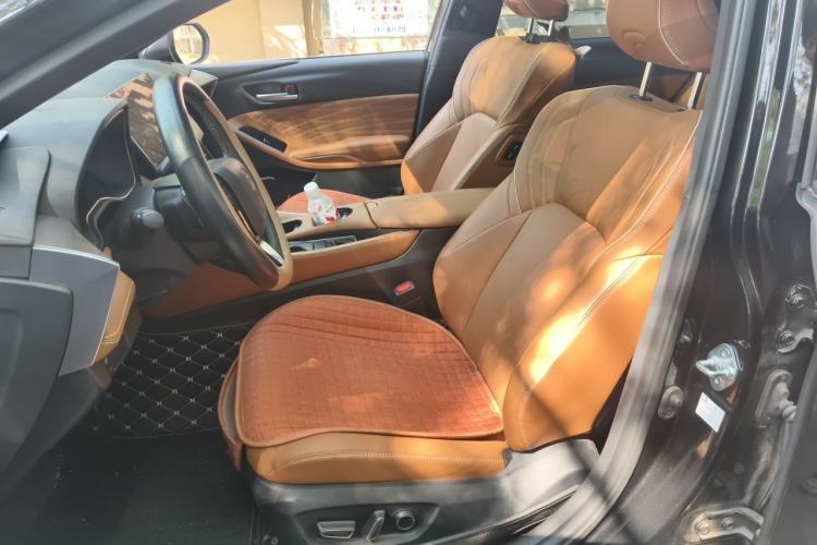 Used Toyota Avalon 2024 Dual-Motor 2.0L Luxury Edition Left Front Seat