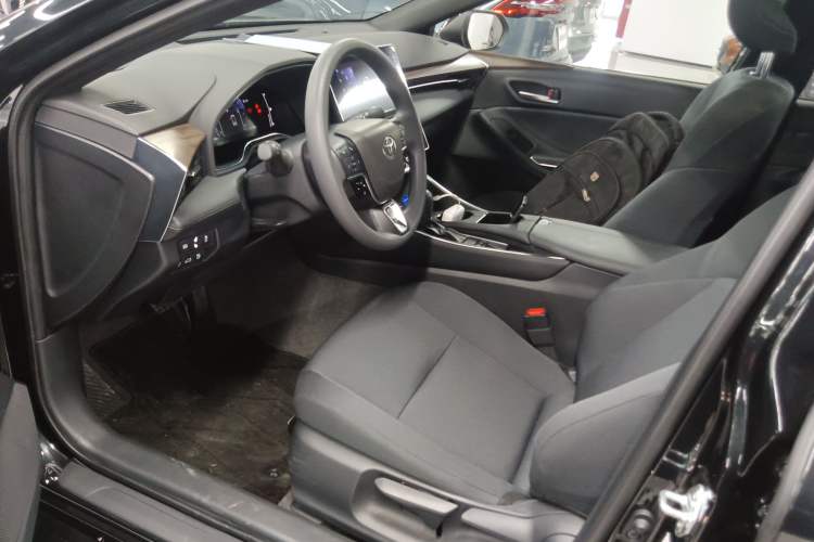 Used Toyota Avalon 2024 2.0L Ambition Edition Left Front Seat