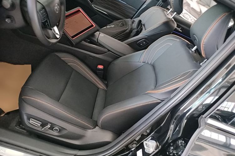 Used Toyota Avalon 2024 Dual-Motor 2.5L Limited Flagship Edition Left Front Seat