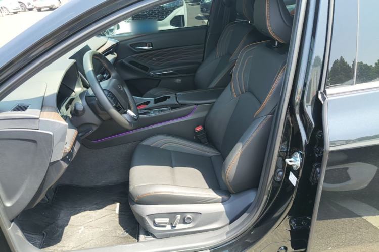Used Toyota Avalon 2024 Dual-Motor 2.0L Premium Edition Left Front Seat
