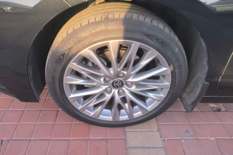 Used Toyota Avalon 2024 Dual-Motor 2.0L Luxury Edition Left Front Wheel Hub