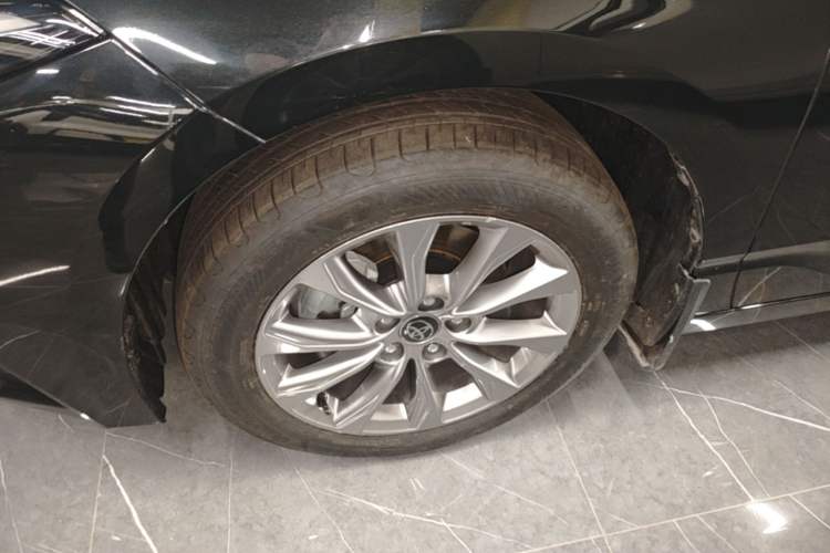 Used Toyota Avalon 2024 2.0L Ambition Edition Left Front Wheel Hub