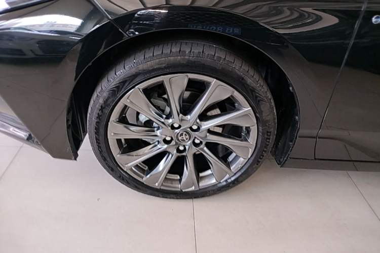 Used Toyota Avalon 2024 Dual-Motor 2.5L Limited Flagship Edition Left Front Wheel Hub