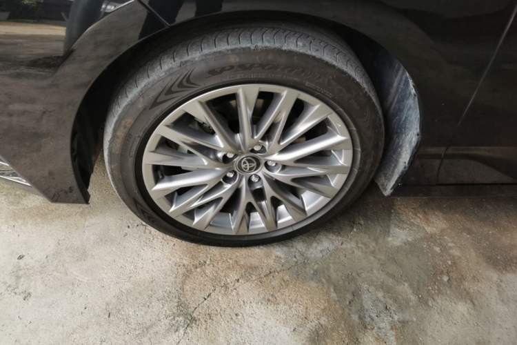 Used Toyota Avalon 2024 Dual-Motor 2.0L Luxury Edition Left Front Wheel Hub